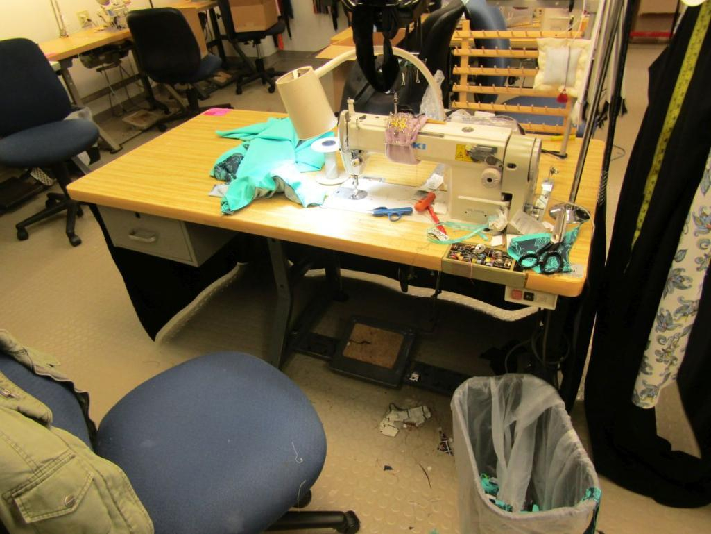 Lot 379 Neiman Marcus Bellevue Grafe Auction