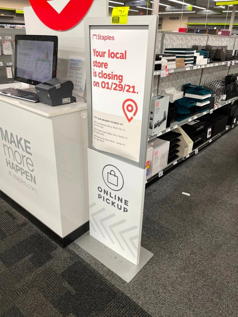 Lot 71 Staples, Zephyrhills Grafe Auction