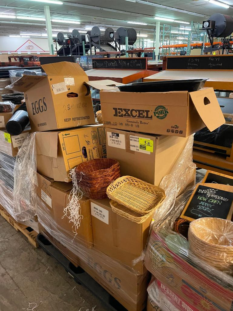 Lot 316 Homeland, Commercial Bakery, Meat, Deli, Produce and